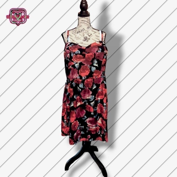 VINTAGE Torrid Y2K Romantic Shirred Rose Floral Party Sundress, Size 22 - Picture 5 of 10